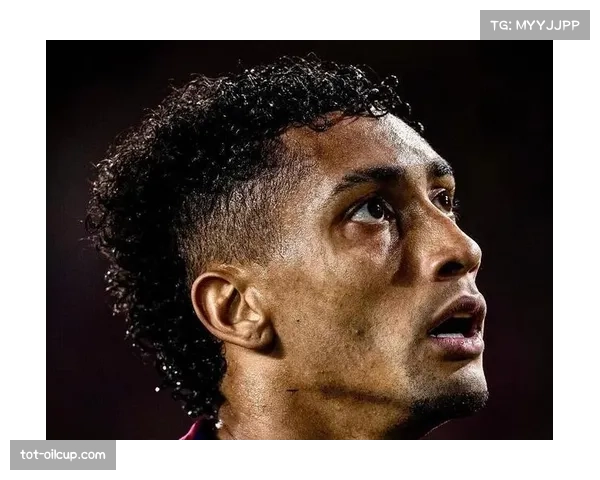 巴萨出售拉菲尼亚获1亿欧元，财务解套与战术损失如何平衡